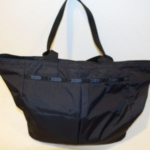 Black LeSportsac Traveling Everygirl Tote